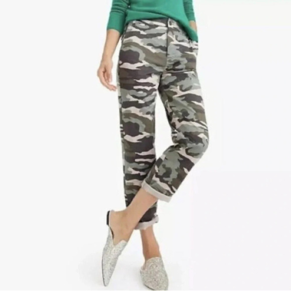 J. Crew • Camo Slouchy Boyfriend Chino Crop Pants - Picture 2 of 9